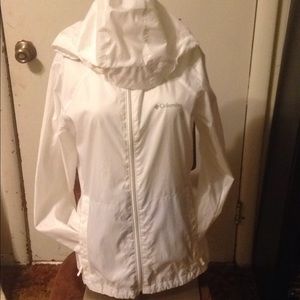 Columbia raincoat